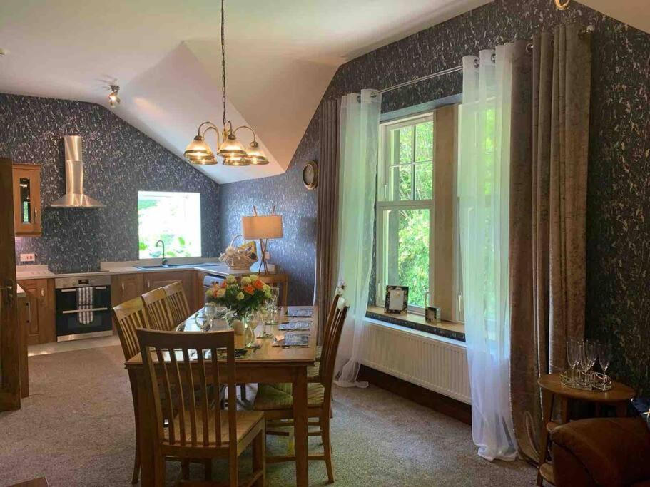 Chandlers Apartment Ascog Eksteriør bilde