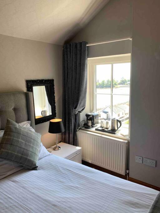 Chandlers Apartment Ascog Eksteriør bilde