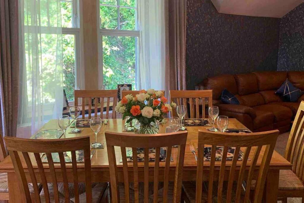 Chandlers Apartment Ascog Eksteriør bilde